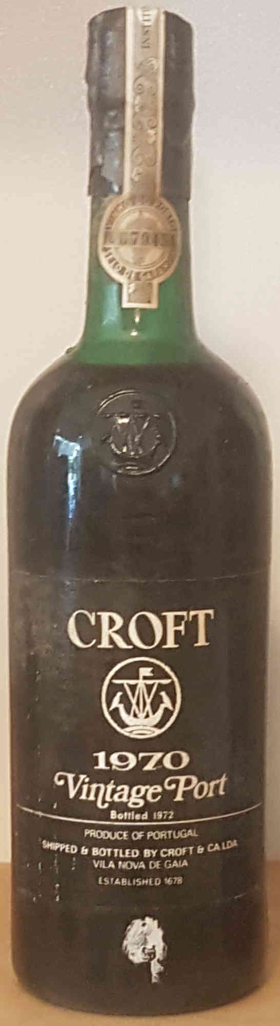 Croft-Vintage-Port-1970-upper-shoulder